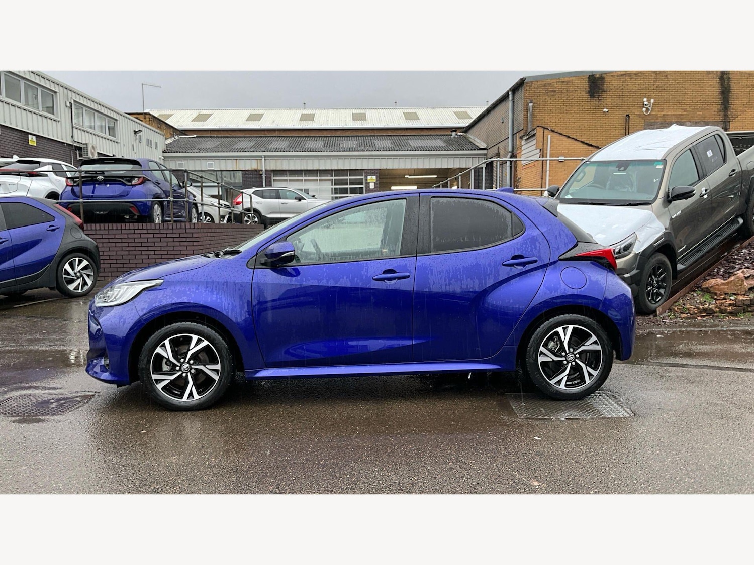 Used Toyota Yaris for sale - 77704801: Photo 19