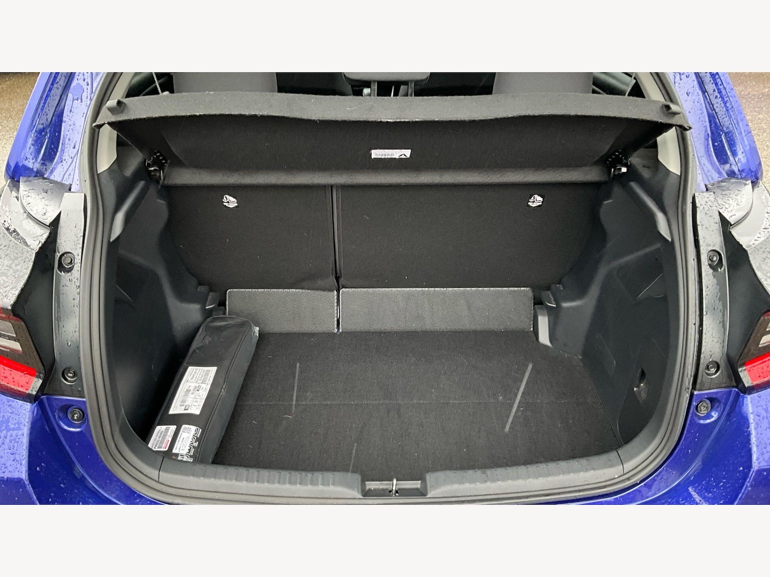 Used Toyota Yaris for sale - 77704801: Photo 23