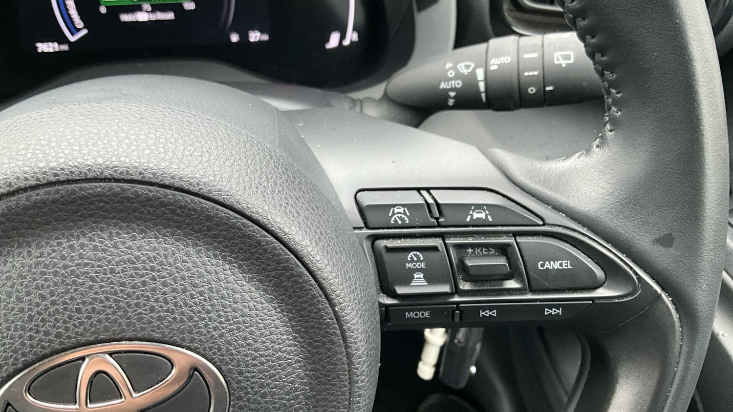 Used Toyota Yaris for sale - 77704801: Photo 40