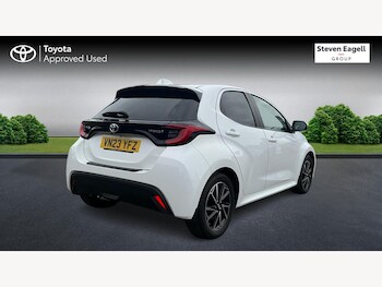 Used Toyota Yaris 2023 for sale - 75747332: Photo