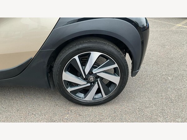 Used Toyota Aygo X 2022 for sale - 75430901: Photo 37