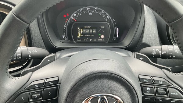 Used Toyota Aygo X 2022 for sale - 75430901: Photo 56