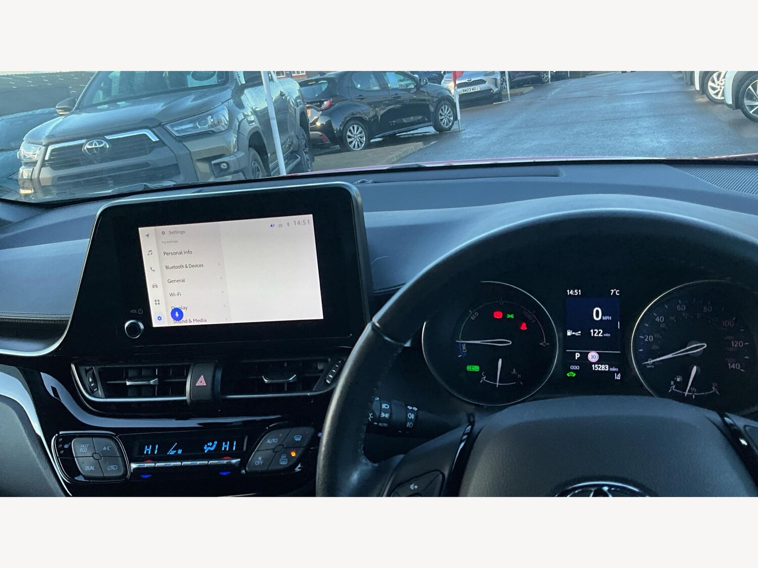 Used Toyota C-HR 2023 for sale - 76994225: Photo 10