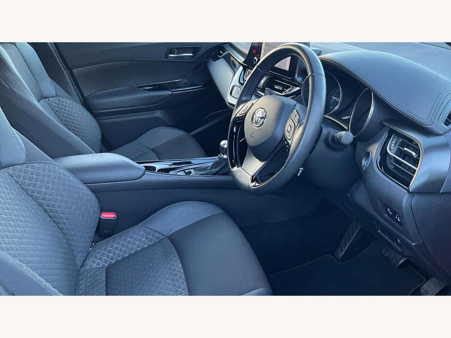 Used Toyota C-HR 2023 for sale - 76994225: Photo 13