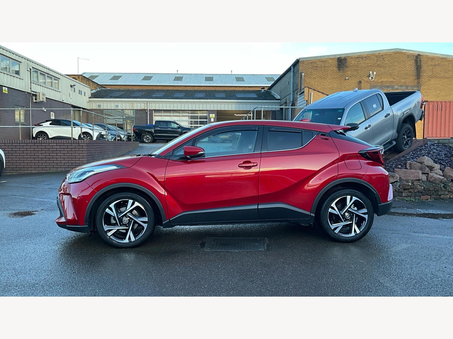 Used Toyota C-HR 2023 for sale - 76994225: Photo 19