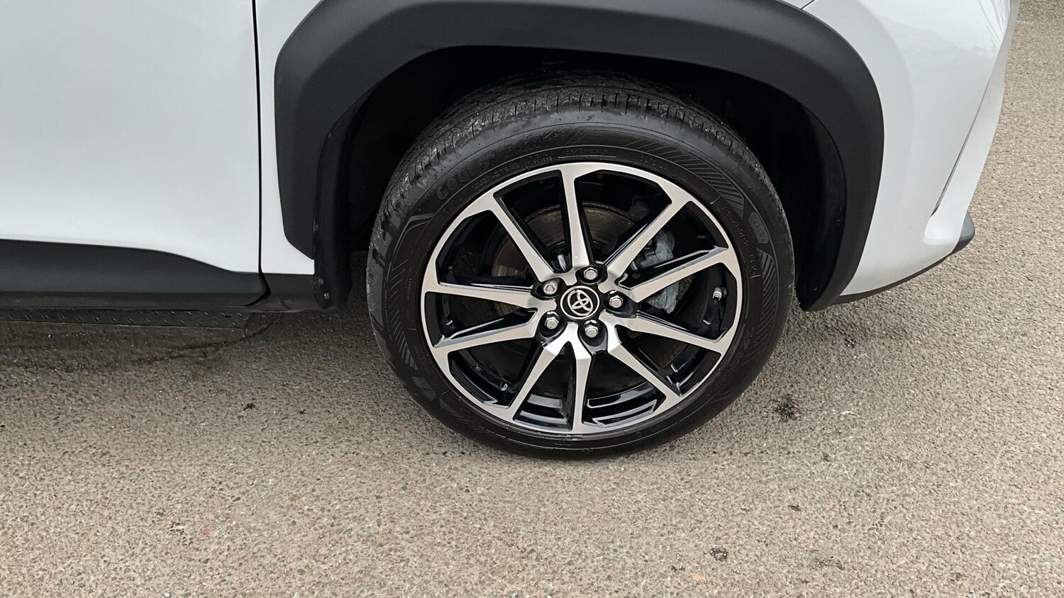 Used Toyota Yaris Cross 2025 for sale - 77738211: Photo 41