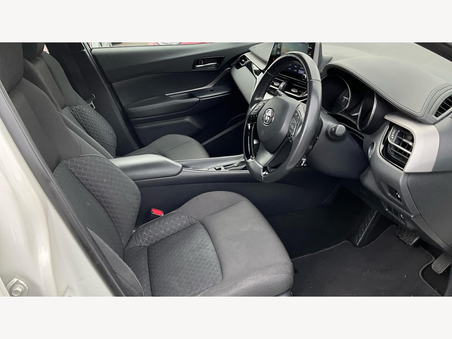 Used Toyota C-HR 2020 for sale - 77343965: Photo 13