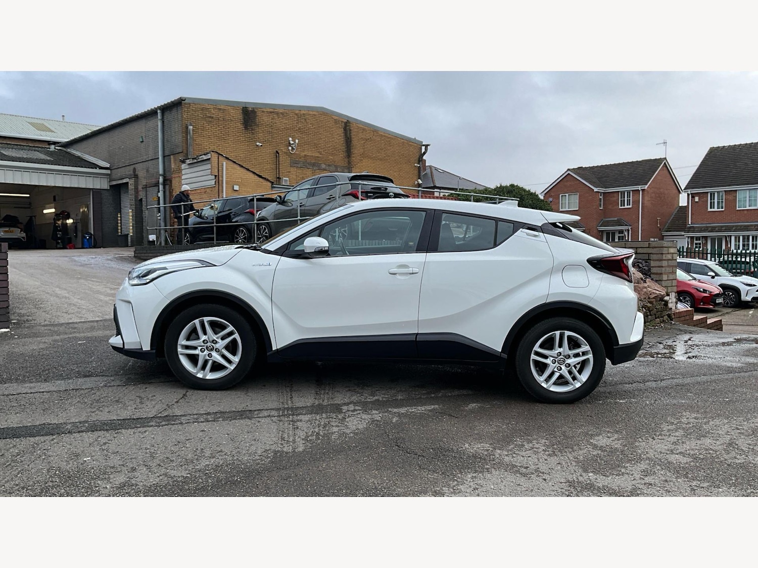 Used Toyota C-HR 2020 for sale - 77343965: Photo 19