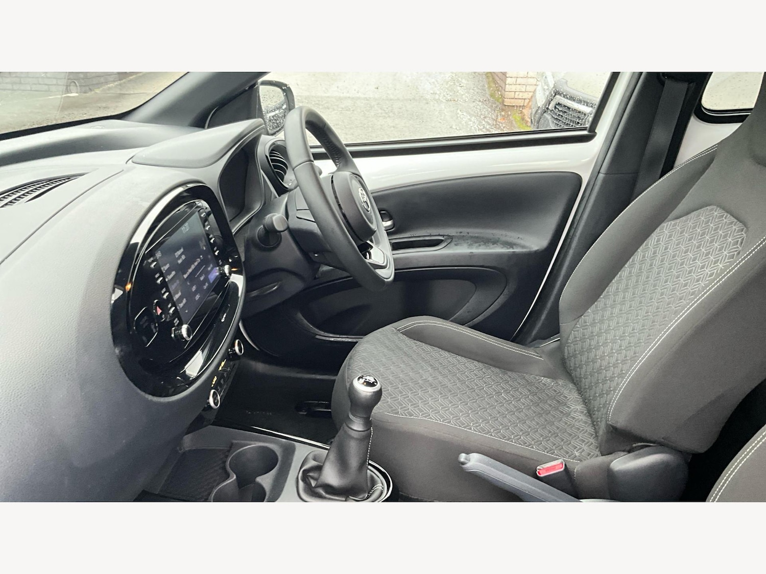 Used Toyota Aygo X 2023 for sale - 76484309: Photo 12