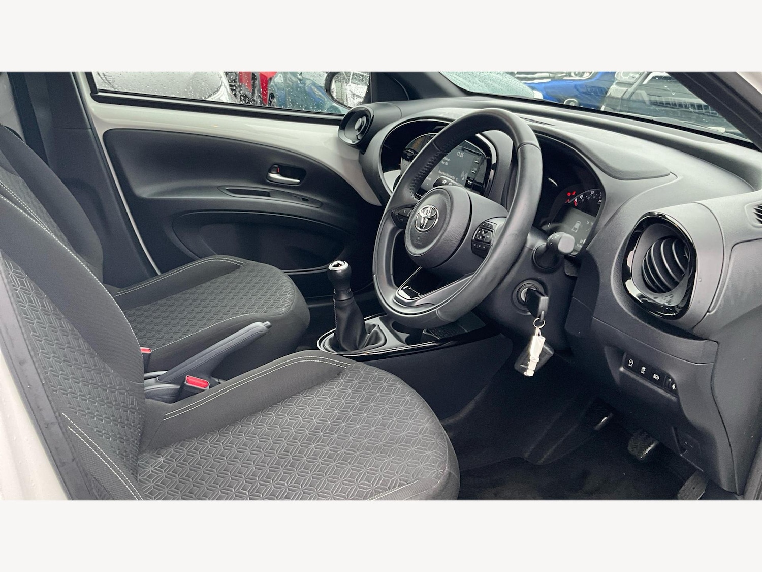 Used Toyota Aygo X 2023 for sale - 76484309: Photo 13