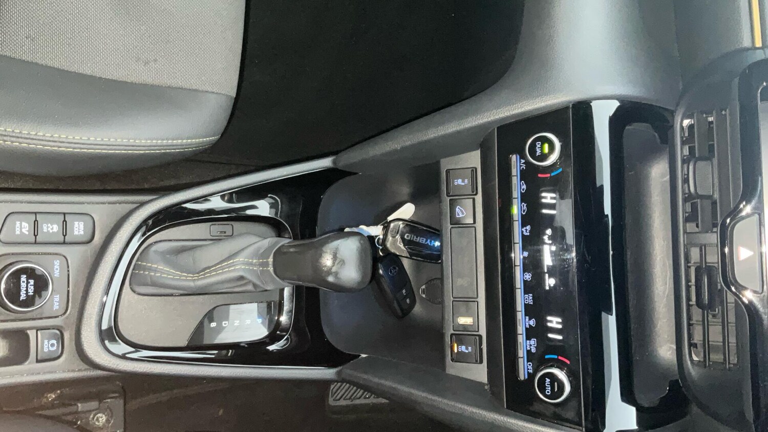 Used Toyota Yaris Cross 2022 for sale - 76537647: Photo 34