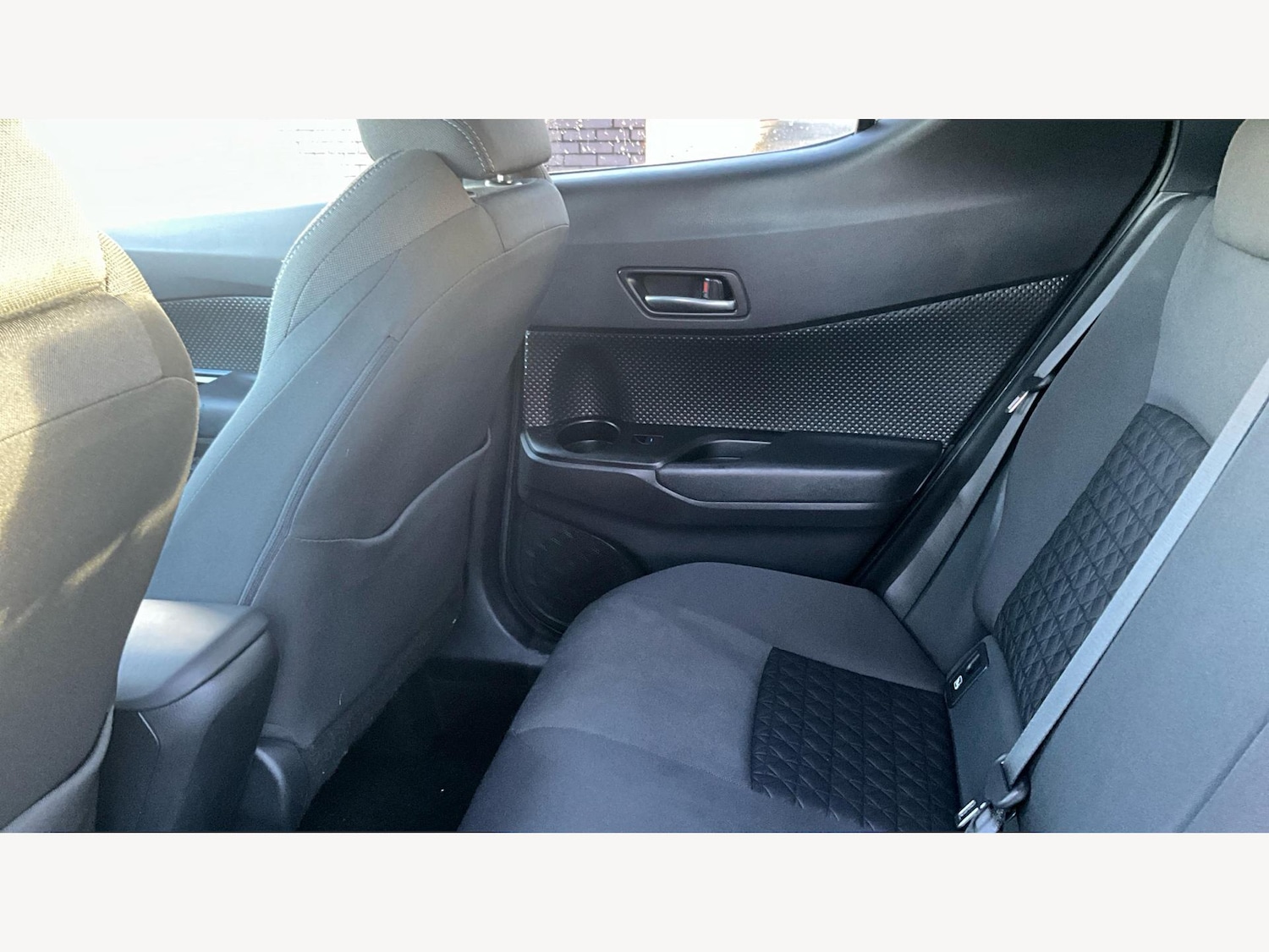 Used Toyota C-HR 2022 for sale - 77237980: Photo 15