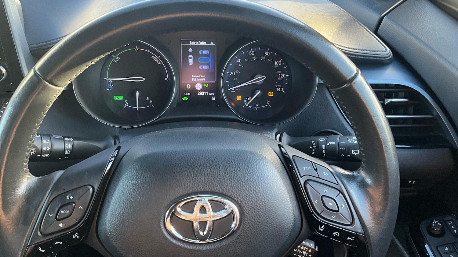 Used Toyota C-HR 2022 for sale - 77237980: Photo 38