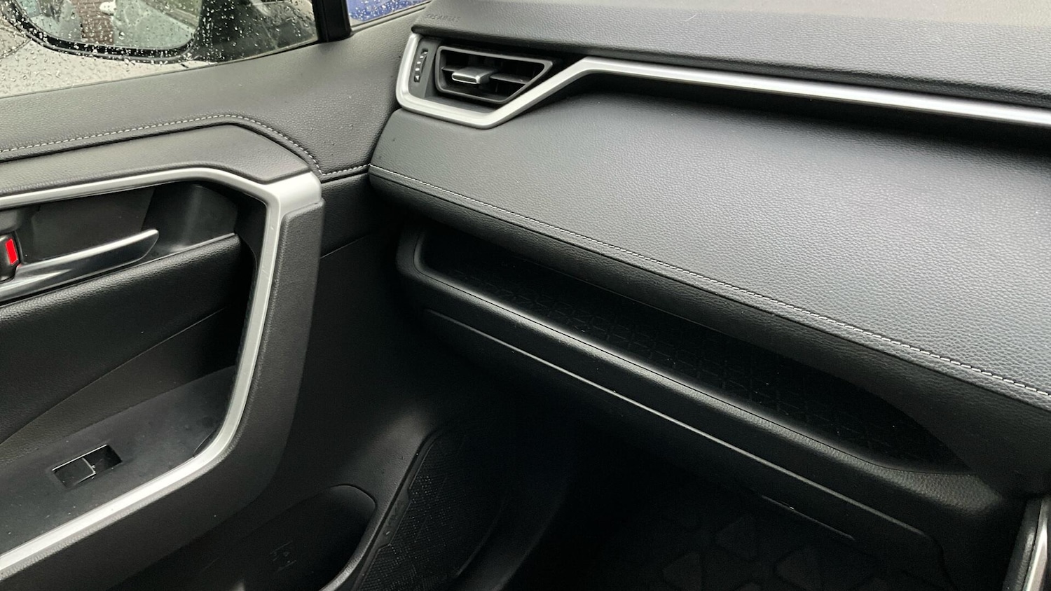 Used Toyota RAV4 2021 for sale - 77331031: Photo 39