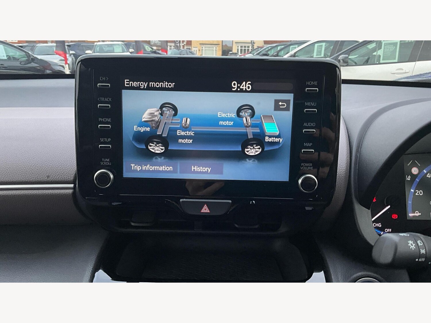 Used Toyota Yaris Cross 2022 for sale - 77267759: Photo 30