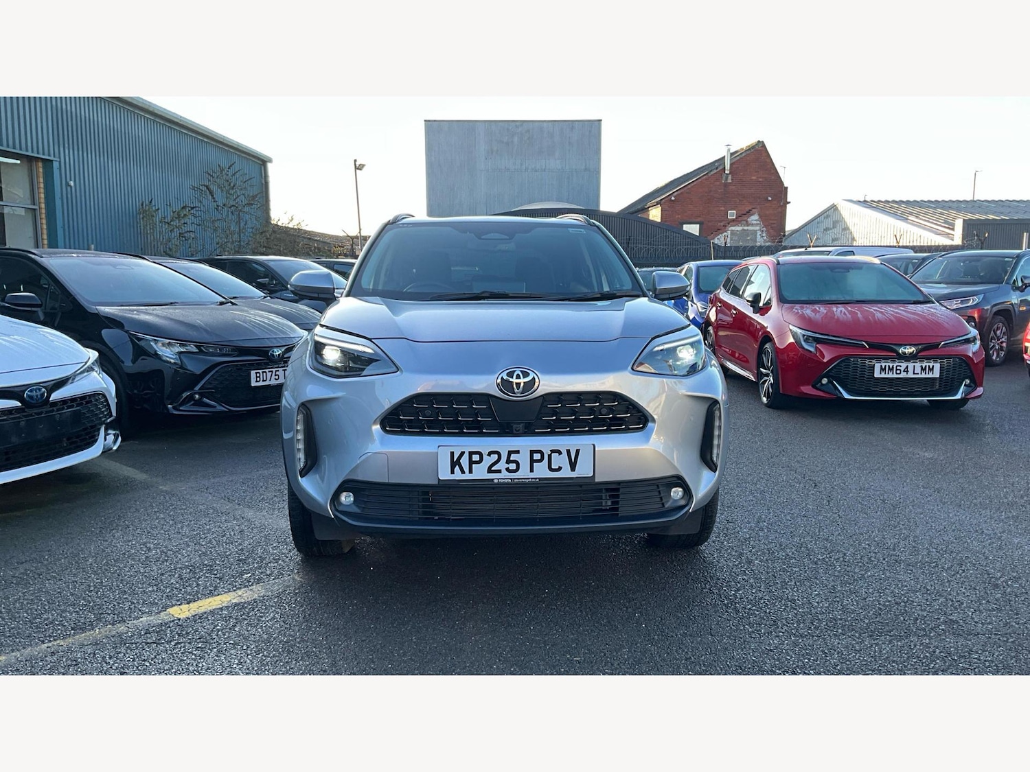 Used Toyota Yaris Cross 2025 for sale - 77131523: Photo 17