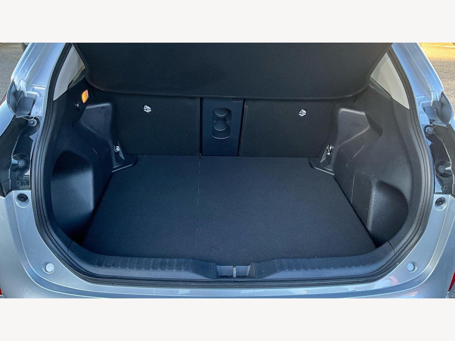 Used Toyota Yaris Cross 2025 for sale - 77131523: Photo 23