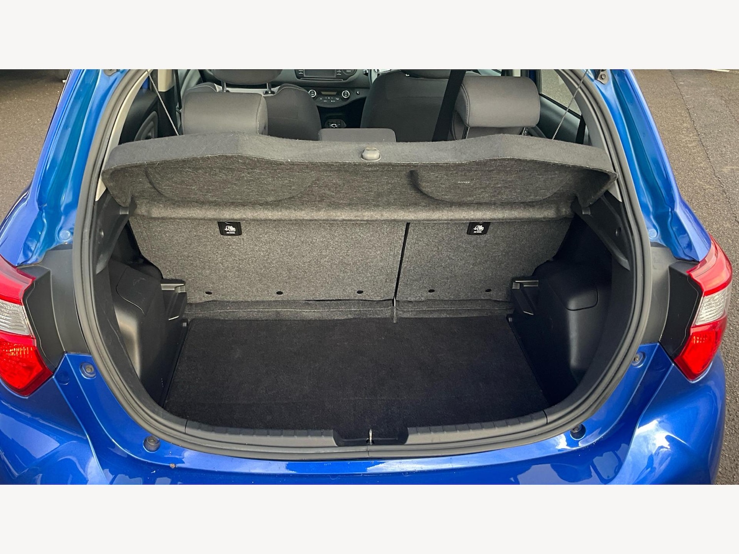 Used Toyota Yaris 2018 for sale - 76539135: Photo 23