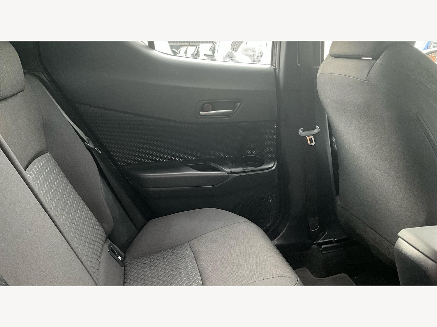 Used Toyota C-HR 2022 for sale - 76336832: Photo 14