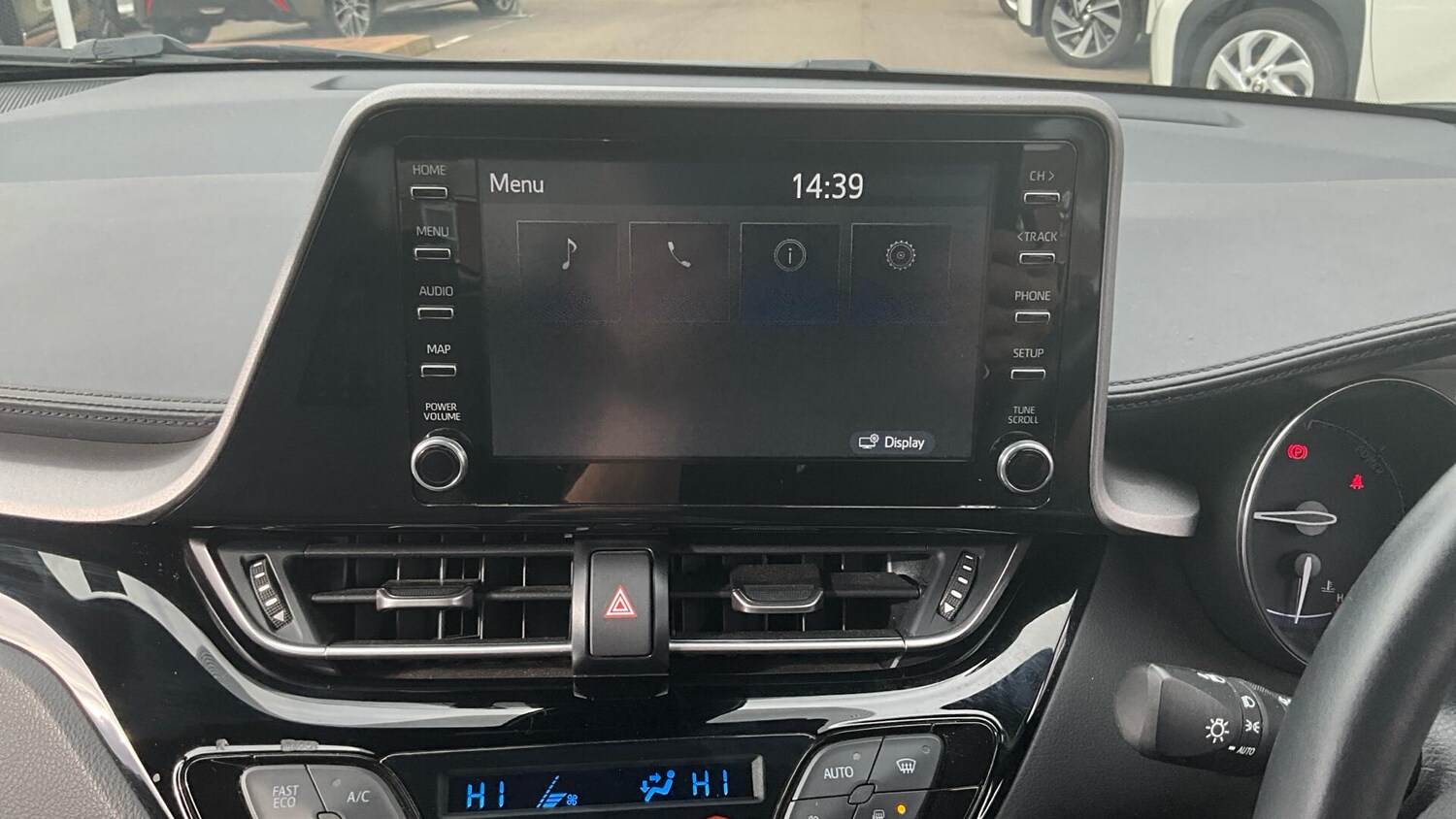 Used Toyota C-HR 2022 for sale - 76336832: Photo 35