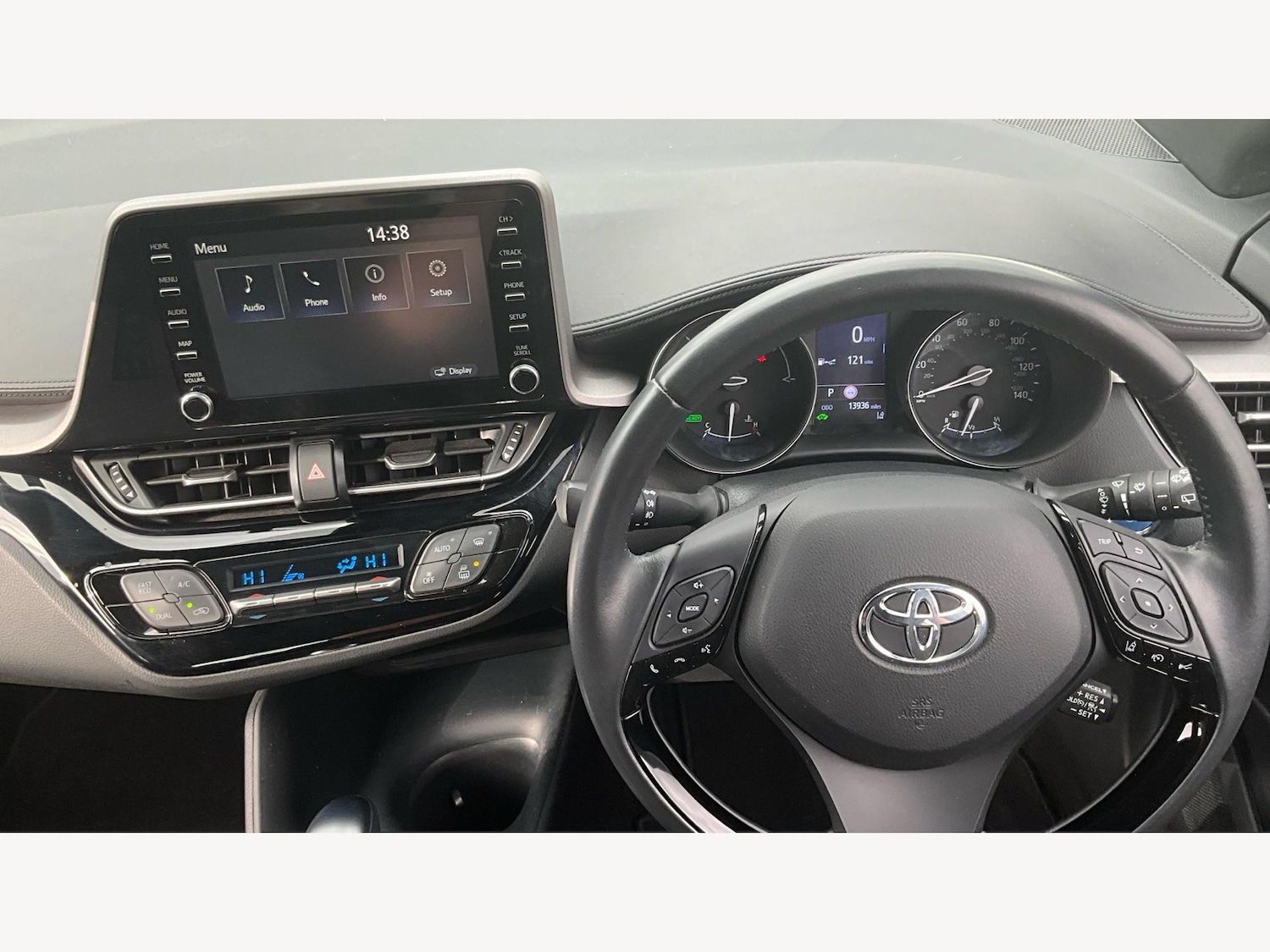 Used Toyota C-HR 2022 for sale - 76336832: Photo 8