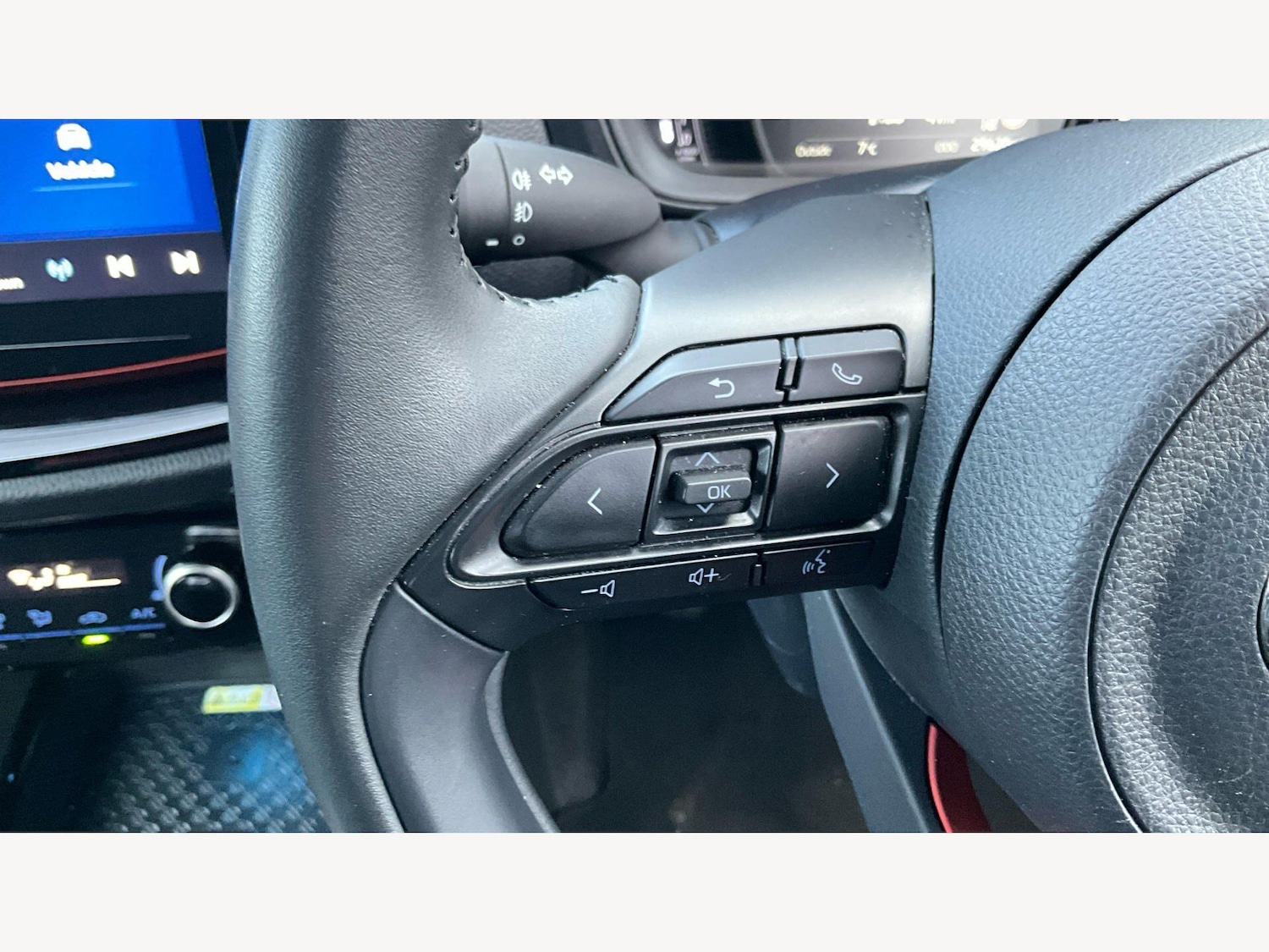 Used Toyota Aygo X for sale - 78148304: Photo 40