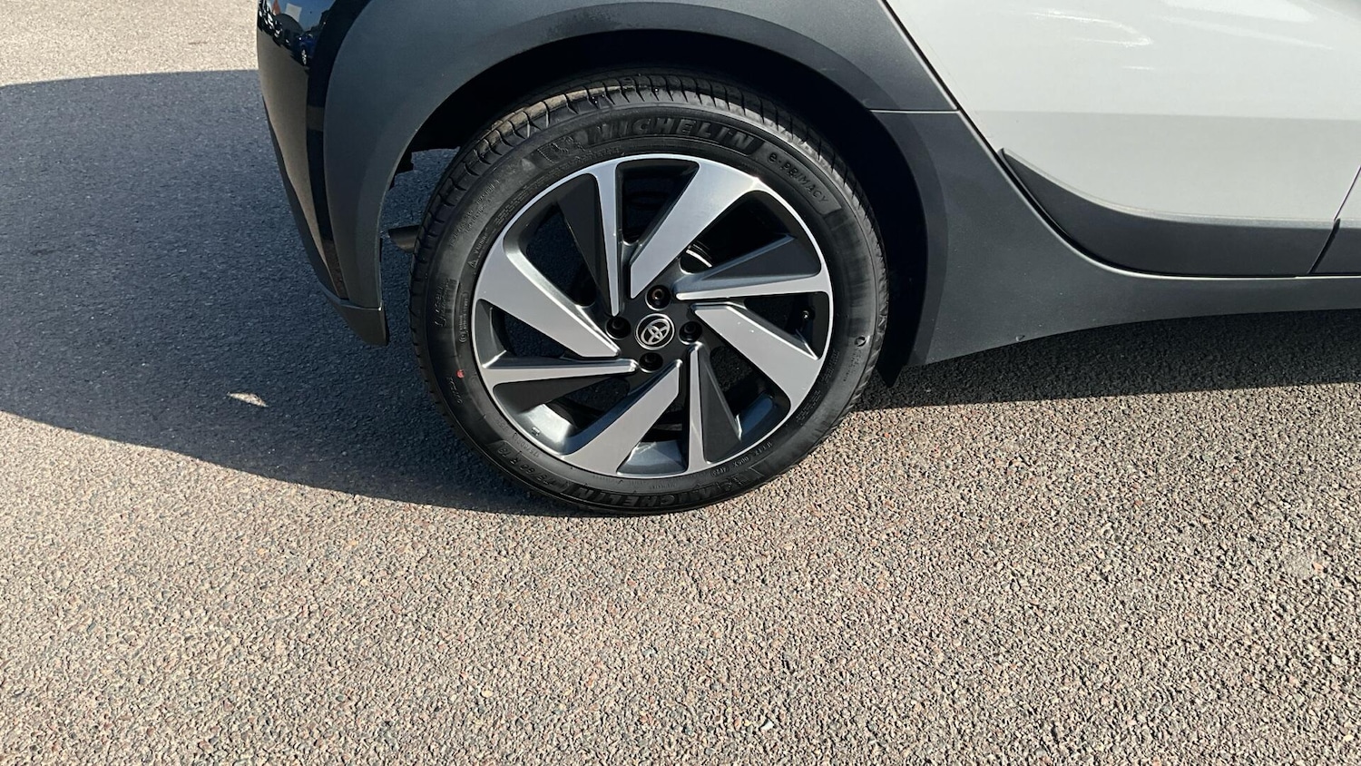 Used Toyota Aygo X 2023 for sale - 77376843: Photo 34