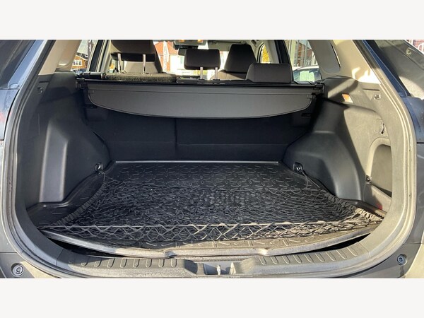 Used Toyota RAV4 2021 for sale - 76270261: Photo 16