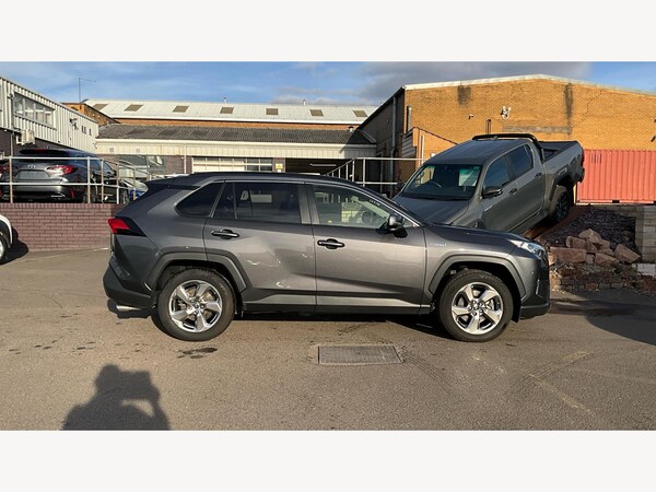 Used Toyota RAV4 2021 for sale - 76270261: Photo 18