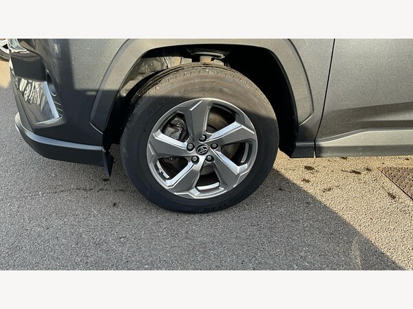 Used Toyota RAV4 2021 for sale - 76270261: Photo 22