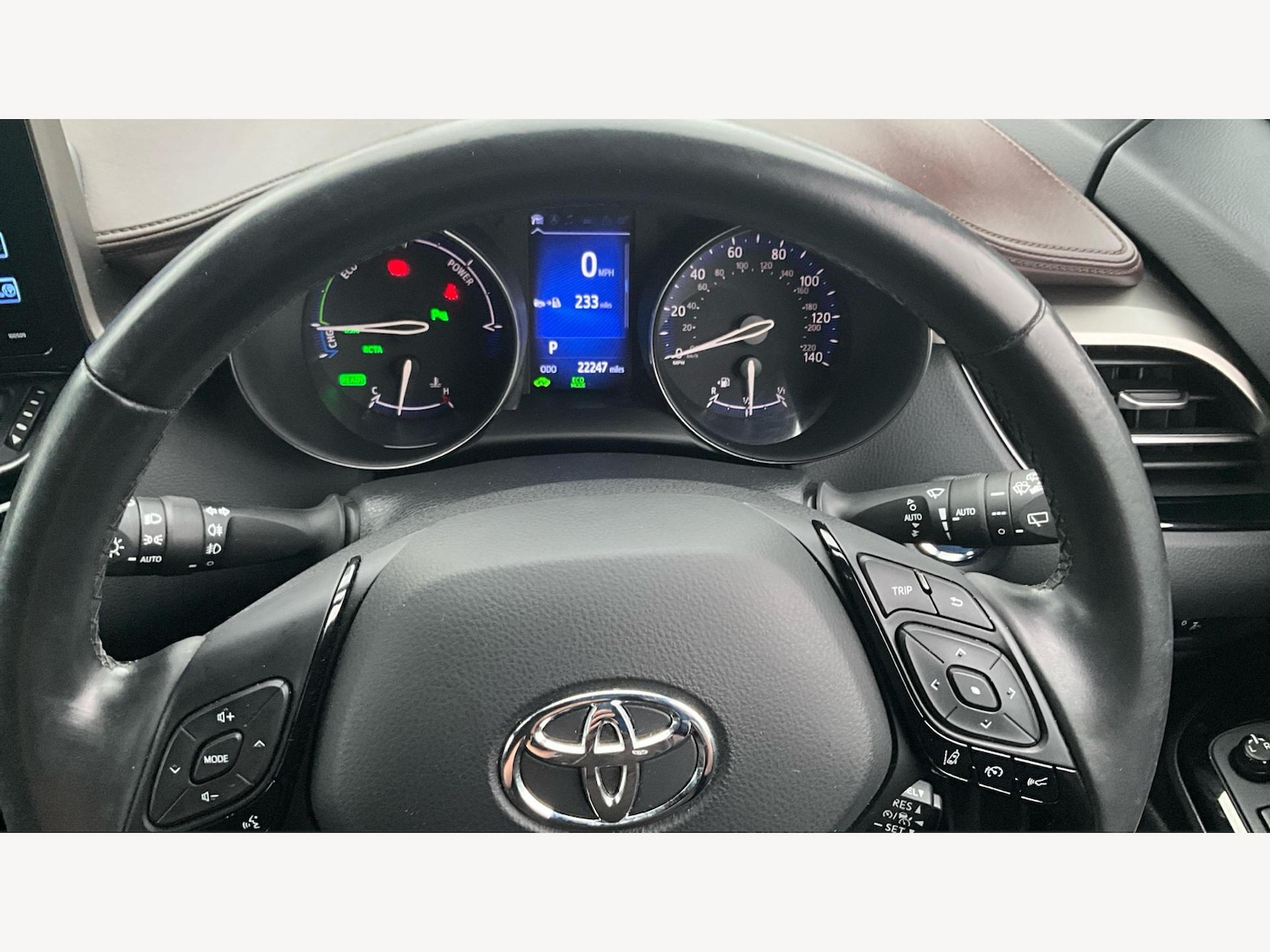 Used Toyota C-HR 2019 for sale - 76361101: Photo 11