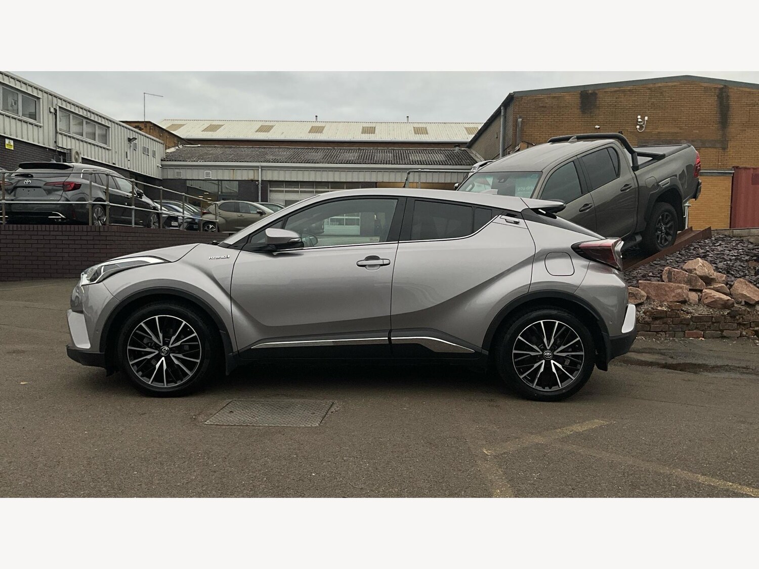 Used Toyota C-HR 2019 for sale - 76361101: Photo 19
