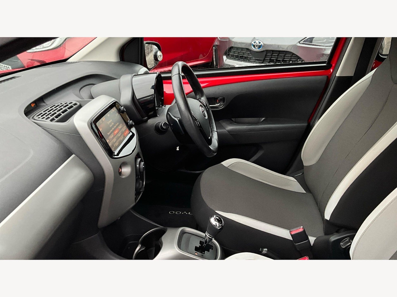 Used Toyota AYGO for sale - 77925302: Photo 12