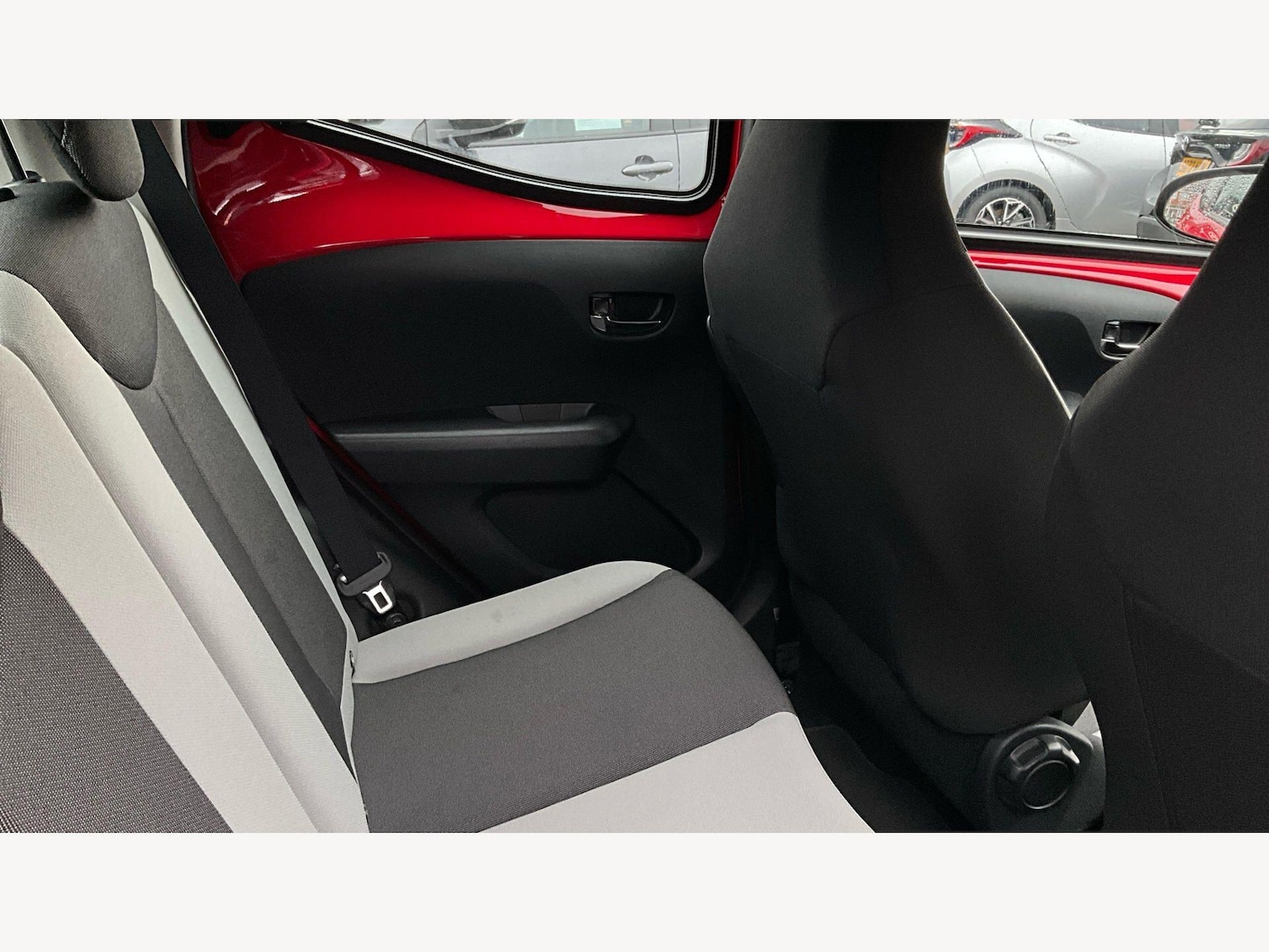 Used Toyota AYGO for sale - 77925302: Photo 14