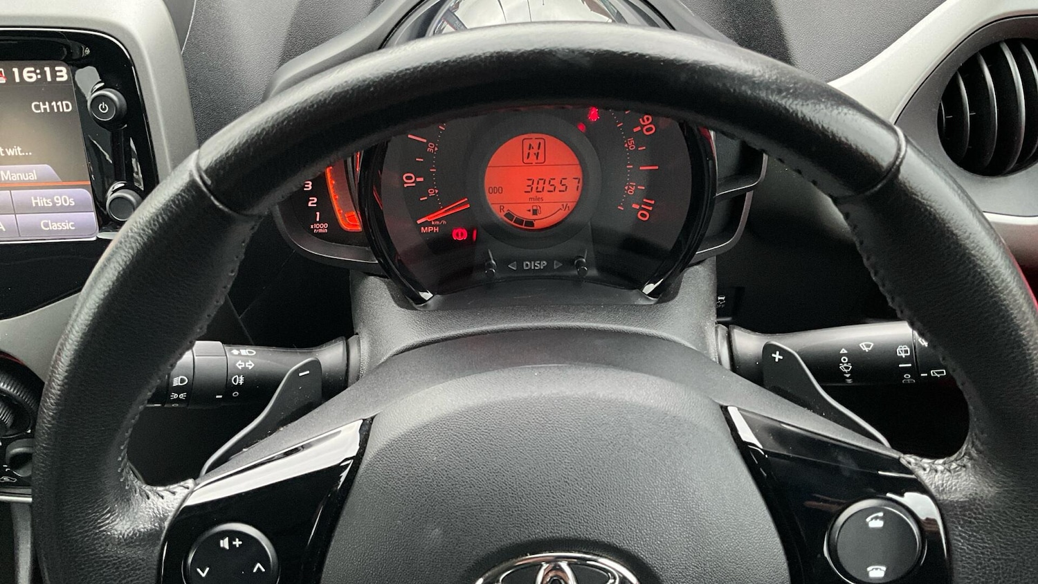 Used Toyota AYGO for sale - 77925302: Photo 35