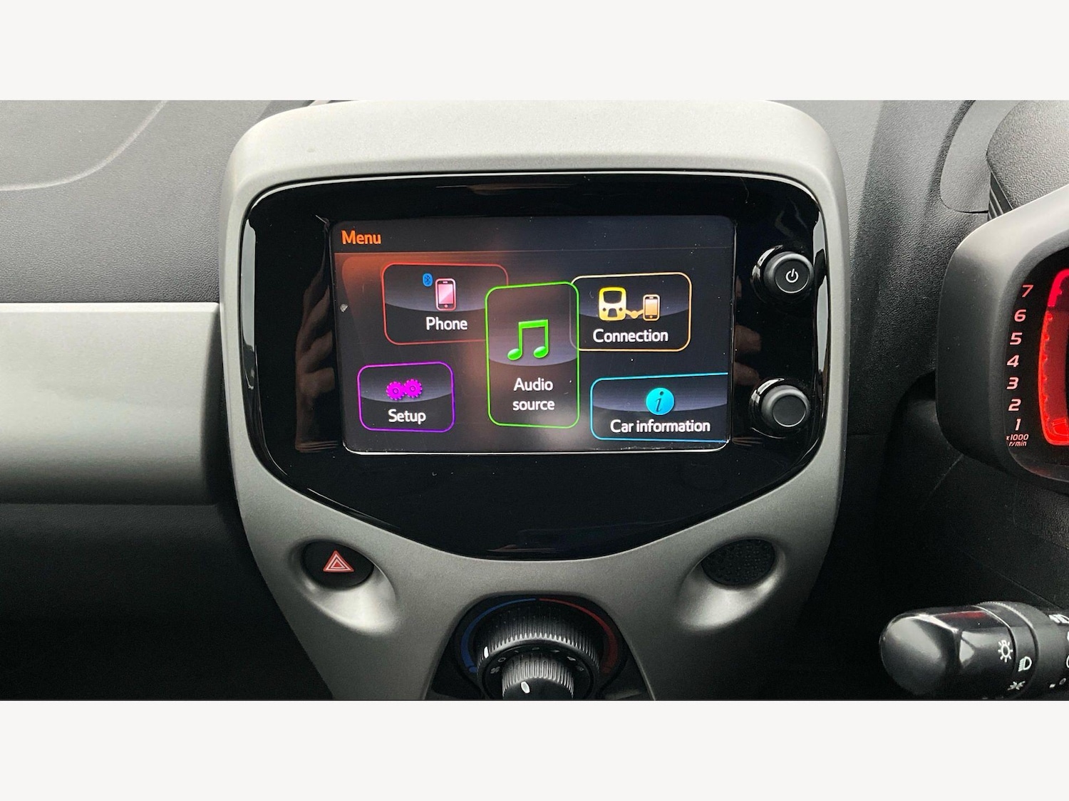 Used Toyota AYGO for sale - 77925302: Photo 9