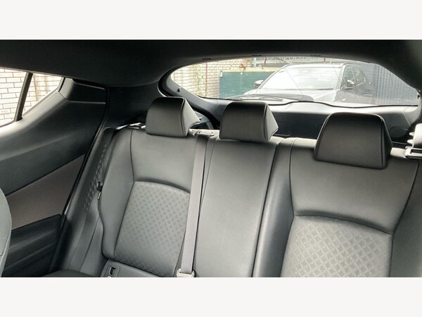 Used Toyota C-HR 2020 for sale - 76227357: Photo 25