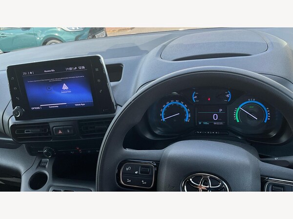Used Toyota ProAce 2023 for sale - 76259878: Photo 10