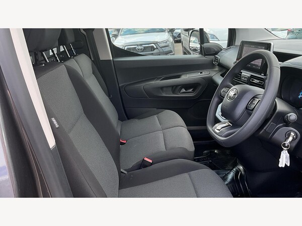 Used Toyota ProAce 2023 for sale - 76259878: Photo 14