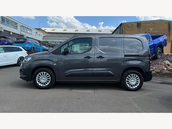 Used Toyota ProAce 2023 for sale - 76259878: Photo 19