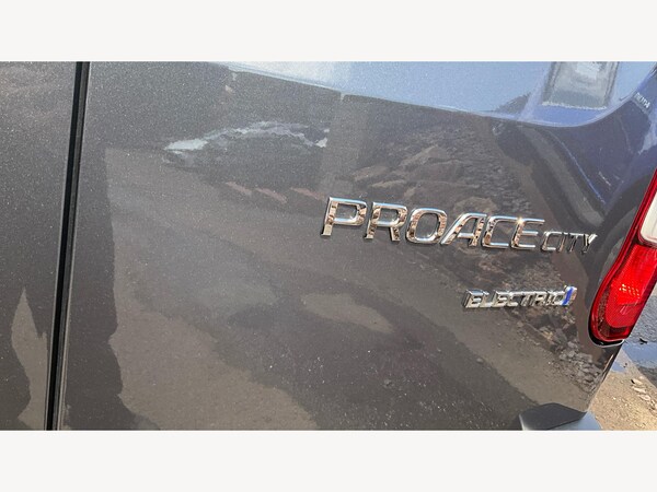 Used Toyota ProAce 2023 for sale - 76259878: Photo 25