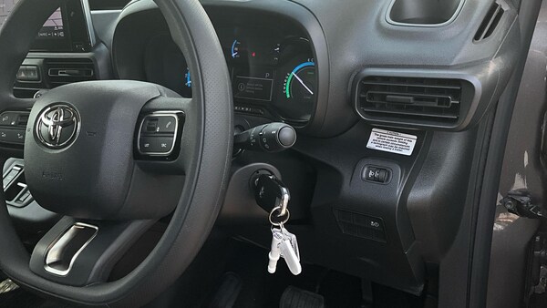 Used Toyota ProAce 2023 for sale - 76259878: Photo 47