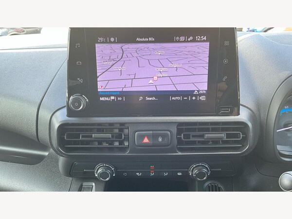 Used Toyota ProAce 2023 for sale - 76259878: Photo 9