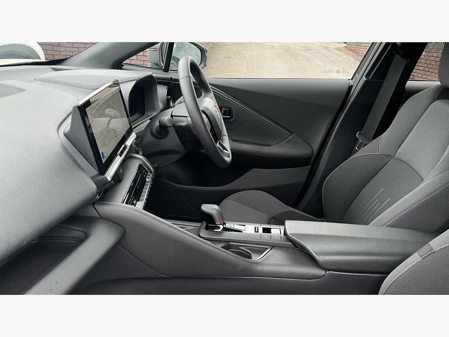 Used Toyota C-HR 2024 for sale - 76634282: Photo 12