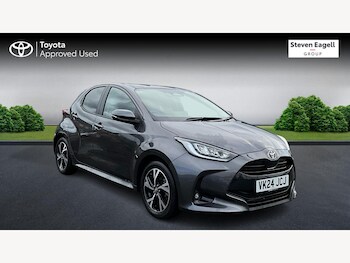 Used Toyota Yaris 2024 for sale - 77704850: Photo