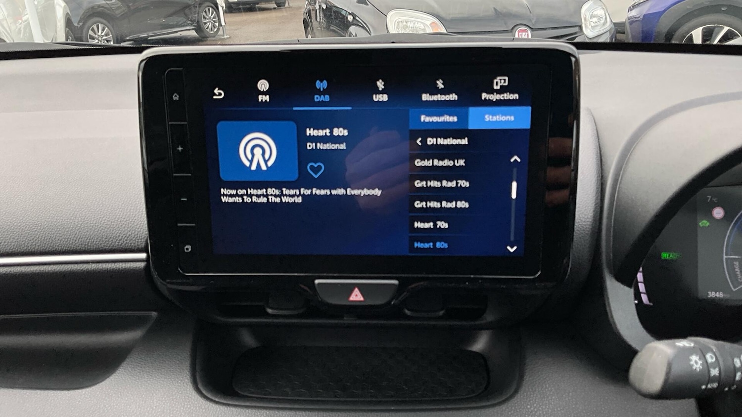 Used Toyota Yaris for sale - 77704850: Photo 32