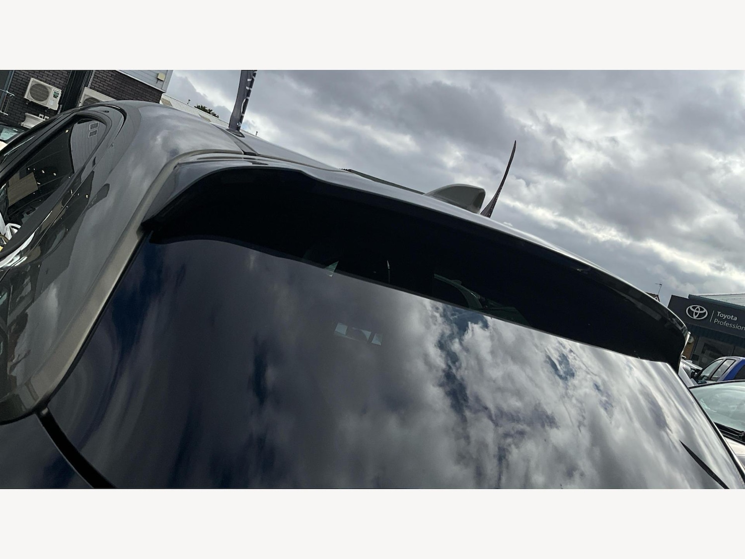 Vehicle 28