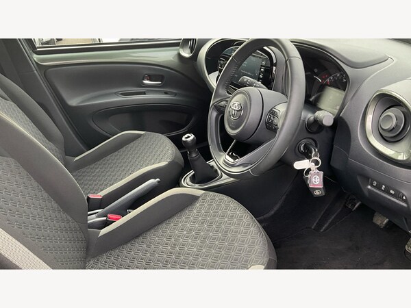 Used Toyota Aygo X 2023 for sale - 76326017: Photo 13