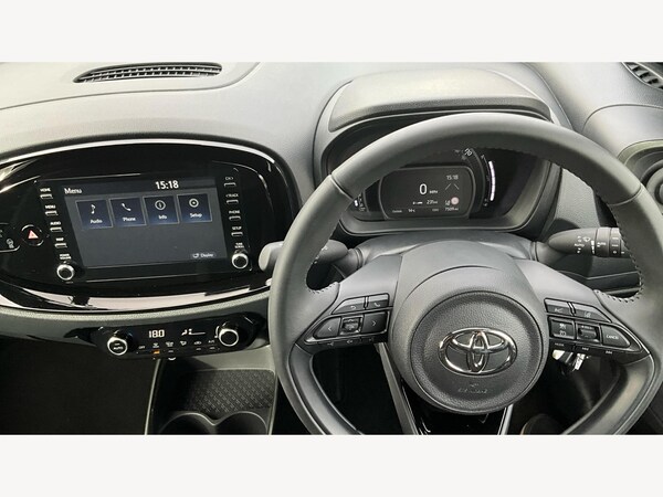 Used Toyota Aygo X 2023 for sale - 76326017: Photo 8
