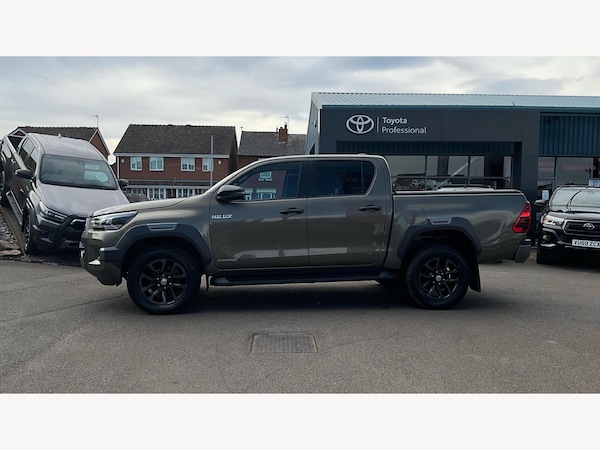 Used Toyota Hilux 2023 for sale - 75214764: Photo 19